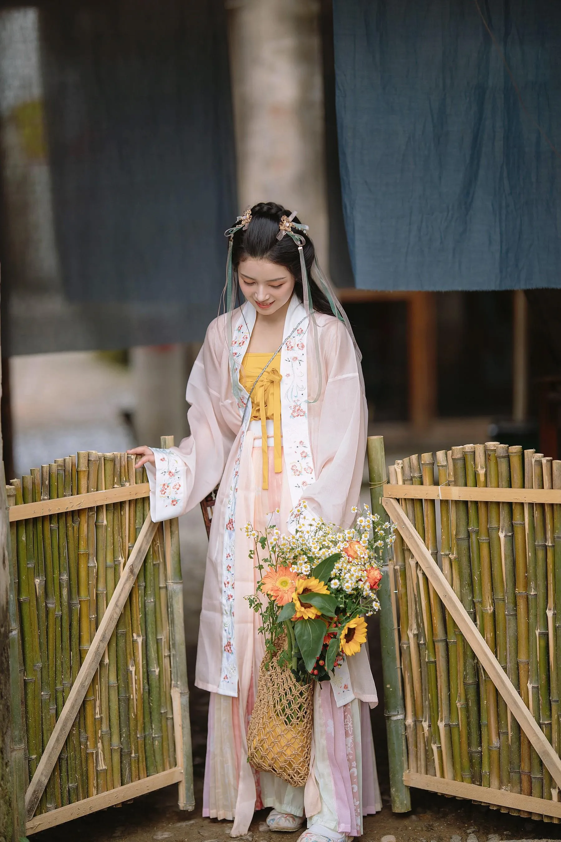 [YITUYU艺图语]2022.01.07 卖花姑娘 陶然 [25P]插图5
